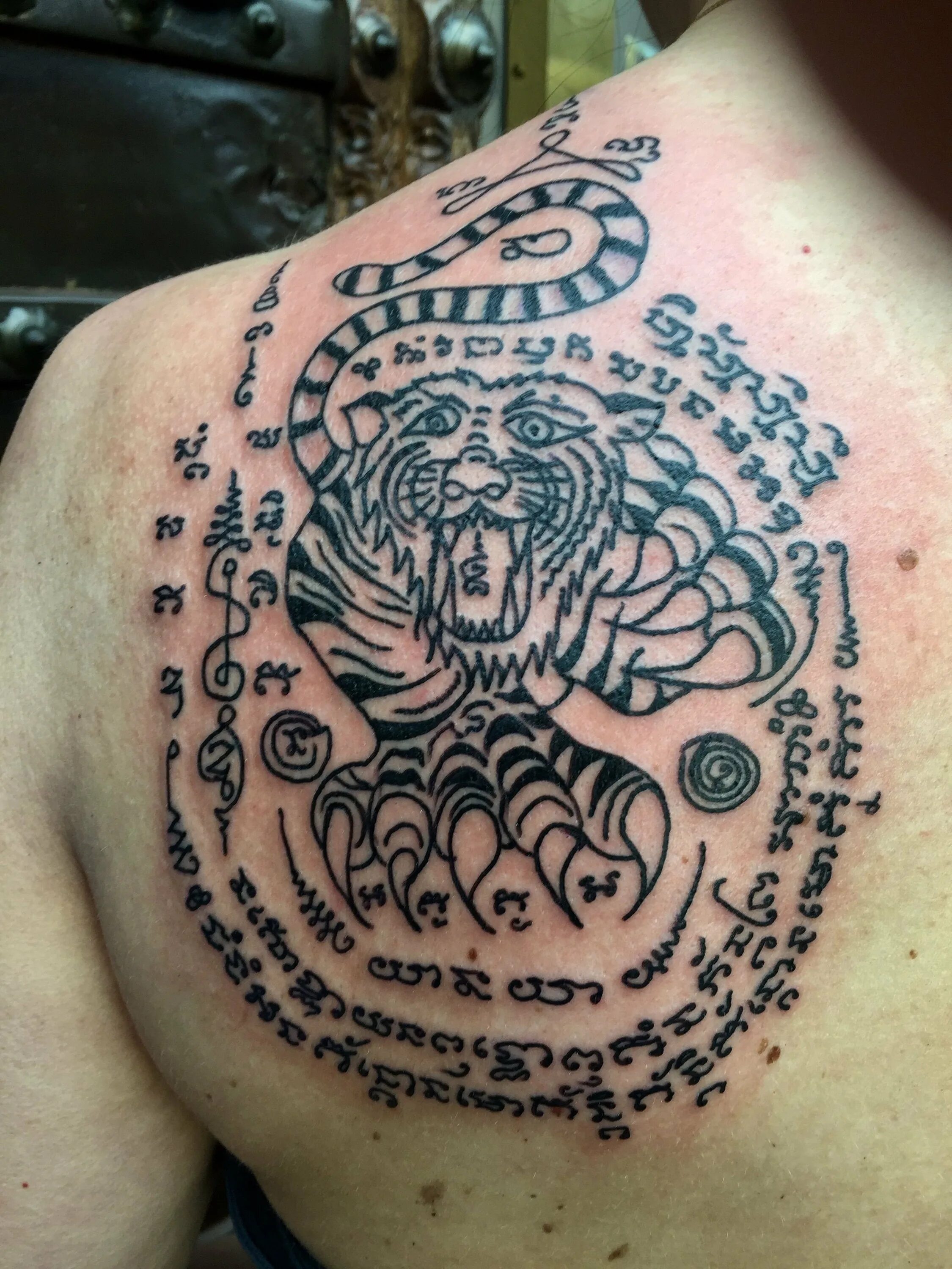 защитные тату. защитные тату. шива сак янт. наколка оберег. сак-янт тату.