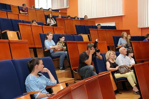 Флотилия плавучих университетов