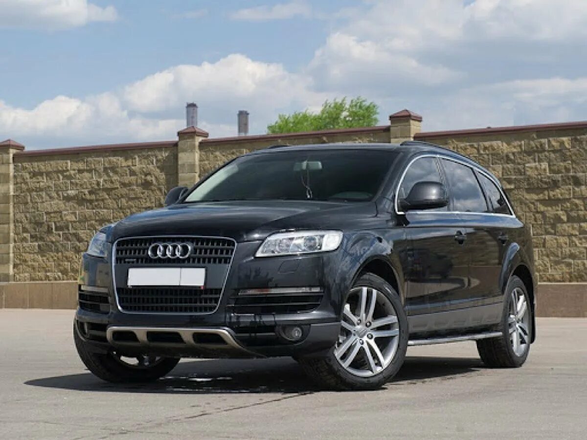 Ауди q7. Audi q7. Ауди ку 7. Audi q7 q7. Audi q7 2010.