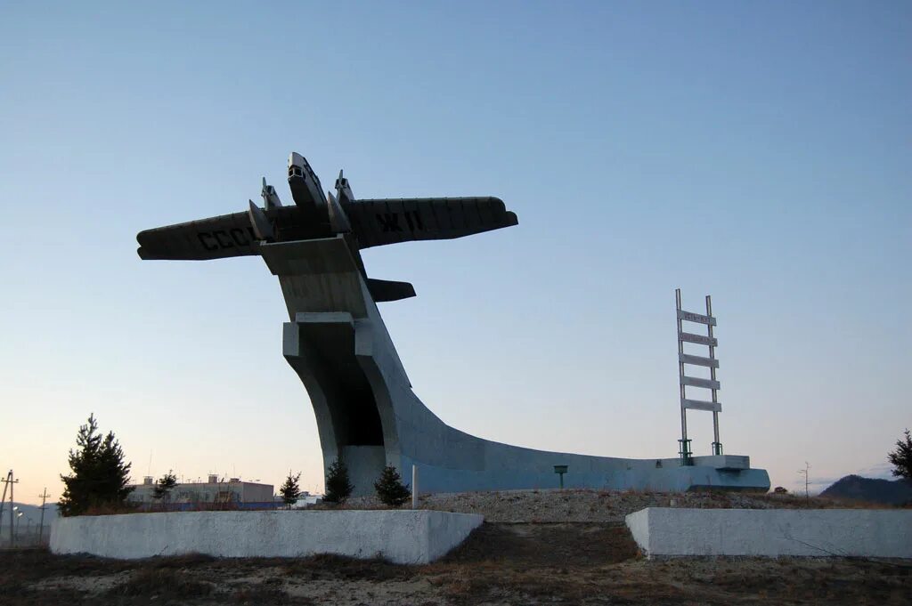 Таксимо муйский район. Ант-4 в Таксимо. БАМ Таксимо. Поселок Таксимо Бурятия.