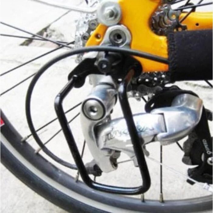Защита заднего переключателя велосипеда. Trek защита переключателя. Защита заднего переключателя скоростей велосипеда. Защита переключателя скоростей для велосипеда форвард.