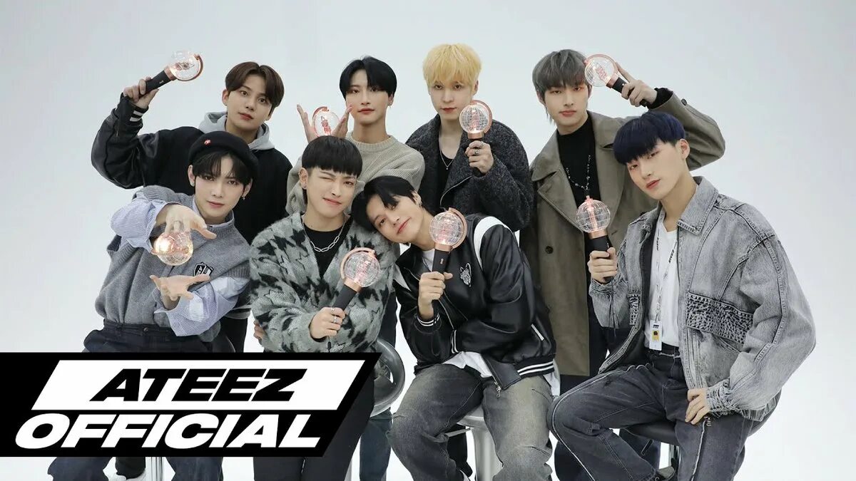 Бтс ае ае. ATEEZ halazia. ATEEZ the real. ATEEZ halazia album. Сан ATEEZ halazia.