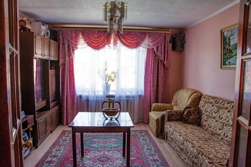 3х комнатная квартира курск. 3 комнатная квартира в курске. Вторичный рынок жилья курск. Квартира студия в курске. Курск анатолия дериглазова 15.