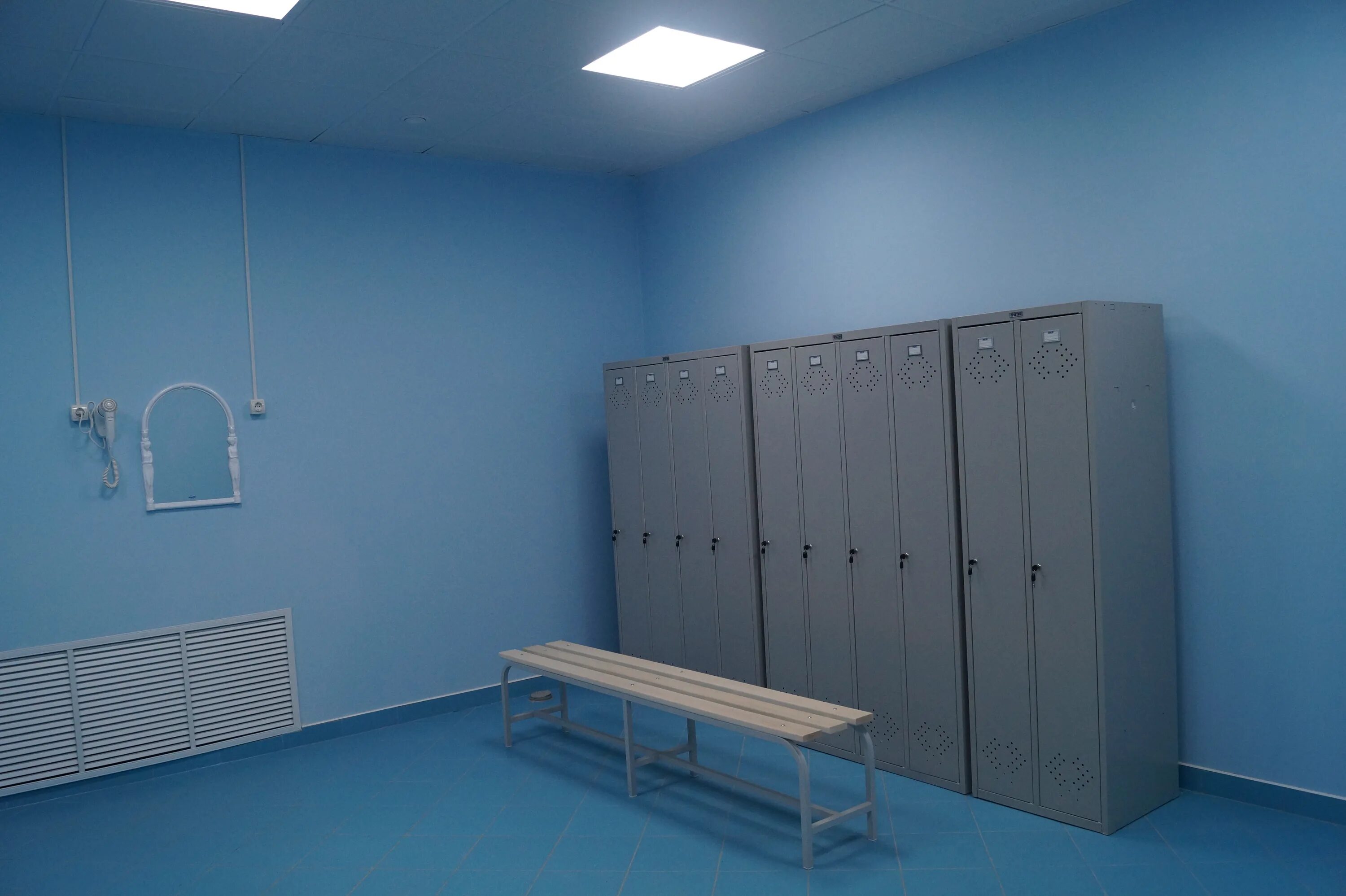 веб камера душе бассейн раздевалке