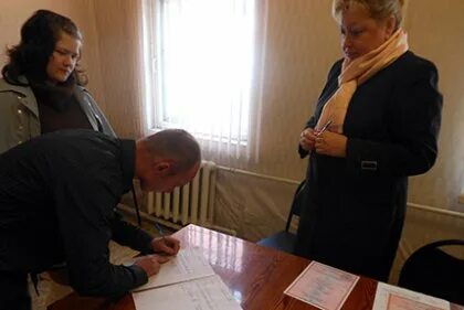 В присутствии представителя