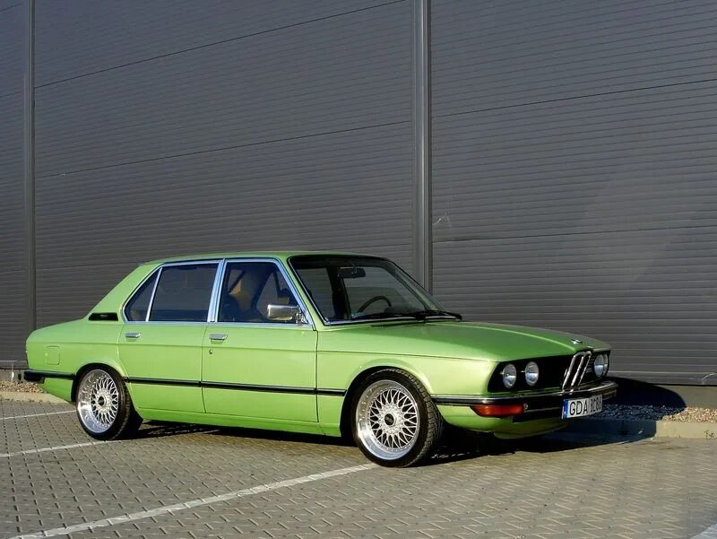 Bmw m535i e12 Sarma-Auto.ru