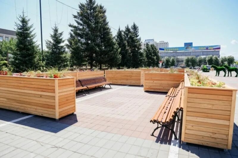 Благоустроенные в улан удэ. Площадь советов улан-удэ. площадь советов улан-удэ фото. площадь советов улан удэ 2025. берёзовая роща в улан удэ пл.советов.