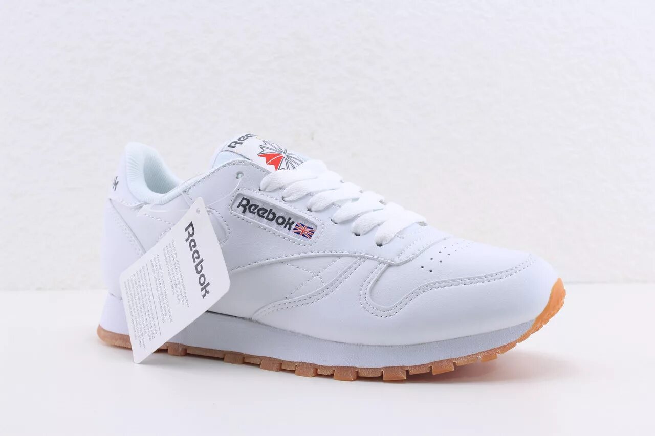 Кроссовки женские кожаные купить оригинал. Рибок Классик 2021. Кроссовки Reebok Original женские кожаные. Кроссовки женские рибок белые кожаные классические. Рибок Классик женские белые оригинал.