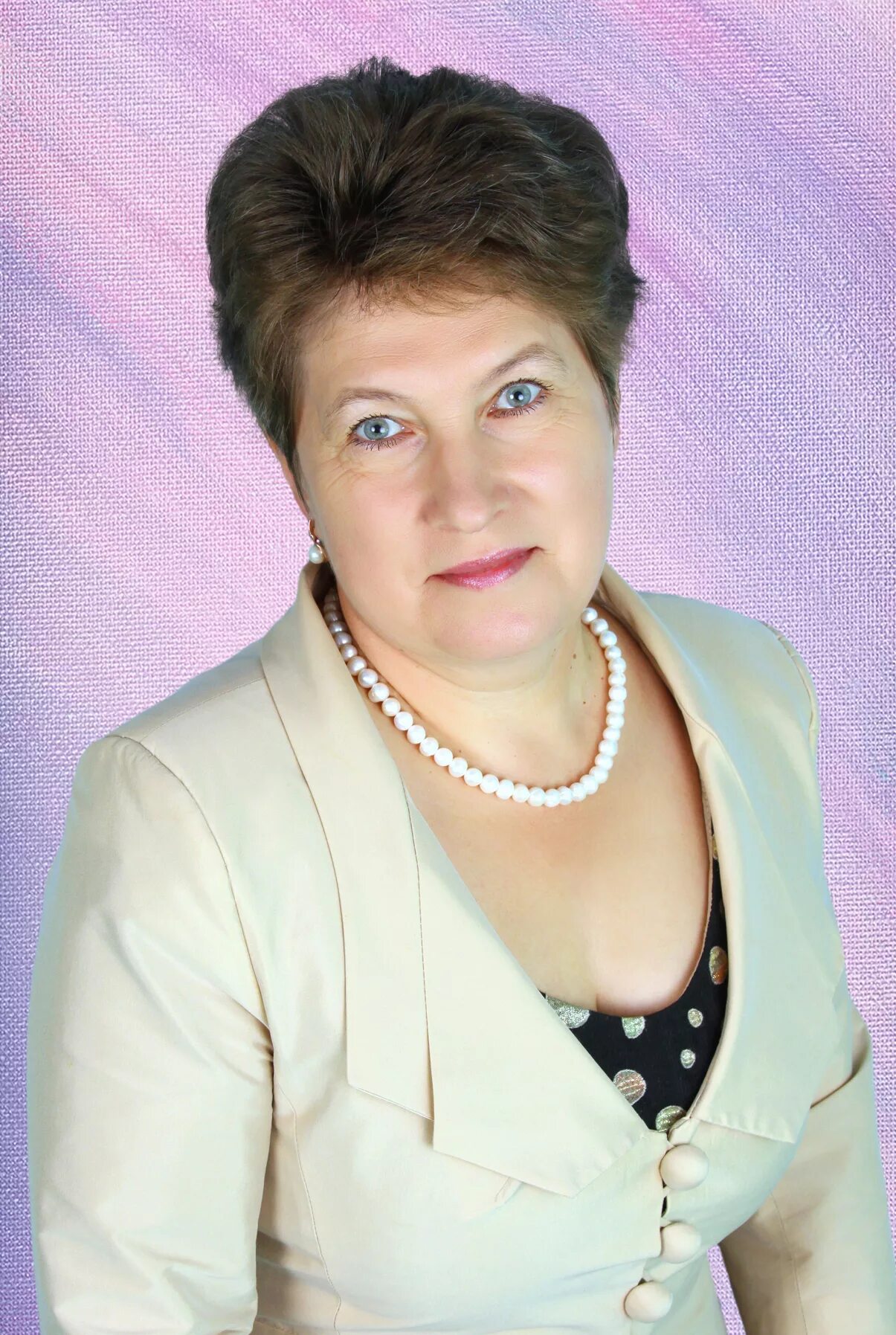 коробкова валентина васильевна. алябьева лидия фёдоровна абдулино. учителя школы номер 135 омск. учителя 41 школы омск. морозовская сош омский район учителя.