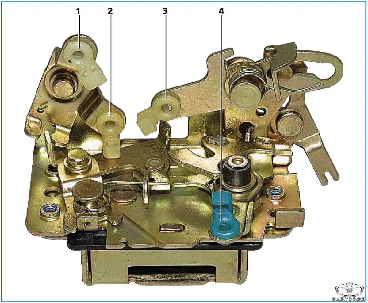 Замок передней левой двери нексии. Механизм замка двери левый Daewoo Nexia. Замок дверной Дэу Нексия n100. Замок дверной Дэу Нексия н150. Дэу Нексия механизм замка передней двери.
