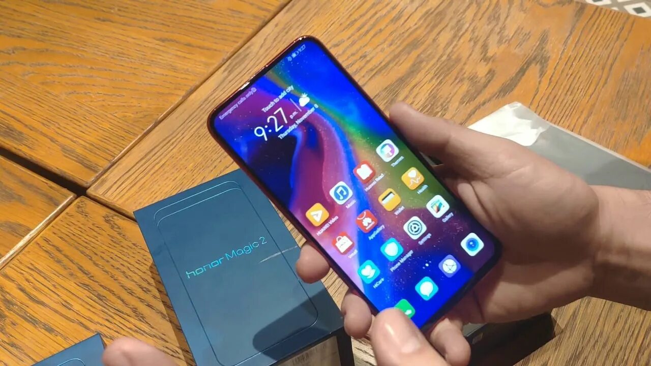 Honor magic 2 обзор. Huawei Honor Magic 2. Хонор Магик какие модели бывают. Телефон Сяоми маджик.