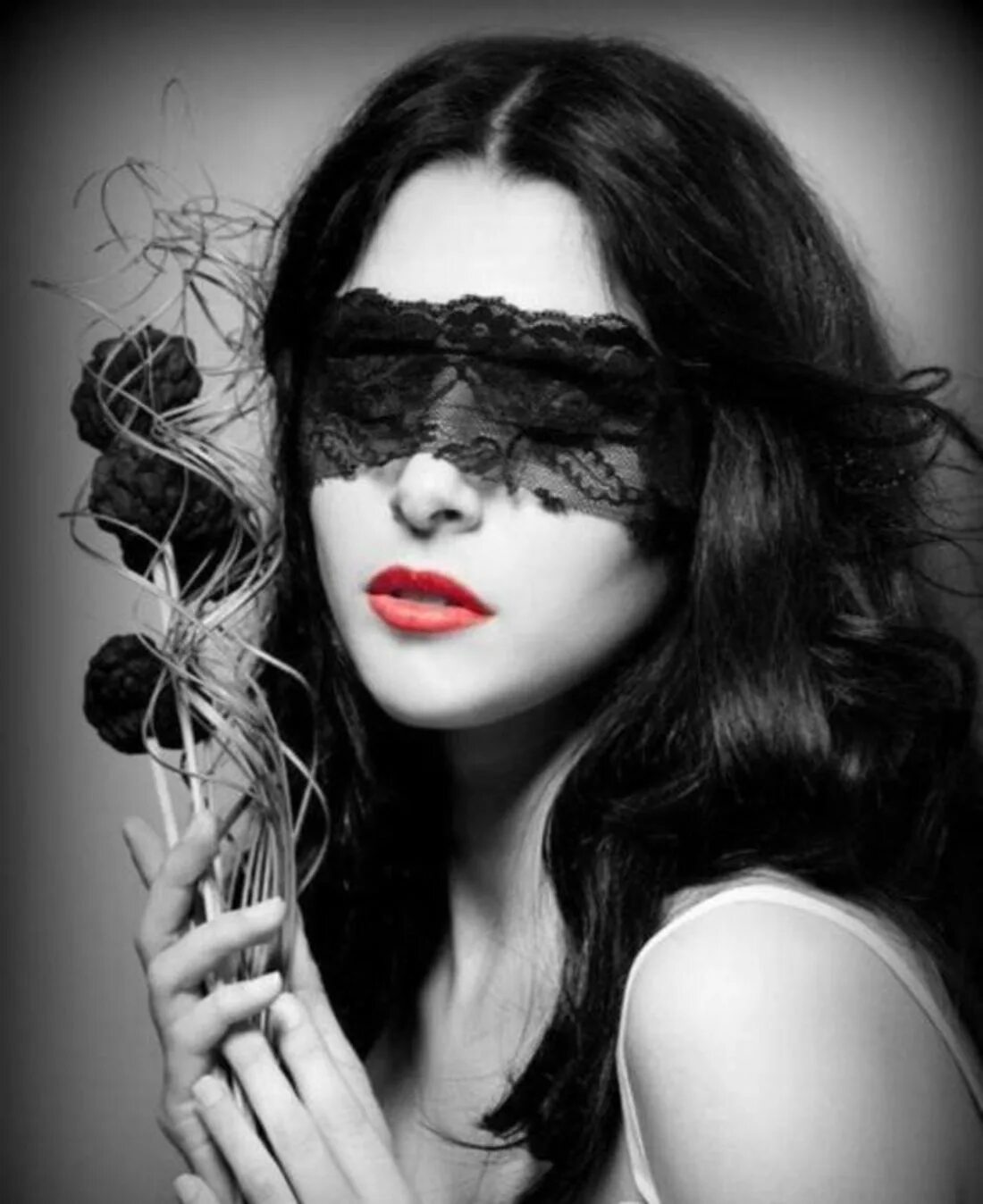 Человек с повязкой на глазу готика. Стим паынк поывязка на глаз. Человек с повязкой на глазу готика. Аниме готические девушки. Готика 2 ночь ворона.