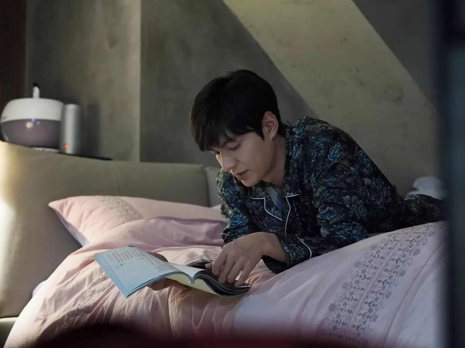 Dorama легенда кумихо. Дорама корейские легенды. Сказание о кумихо дорама. Легенды чжао яо дорама. Дорама корейские легенды.