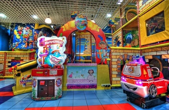 Фан сити спб. Фан Сити Гранд каньон. Fun City Санкт-Петербург. Fun City Москва. Игровой центр фан Сити.