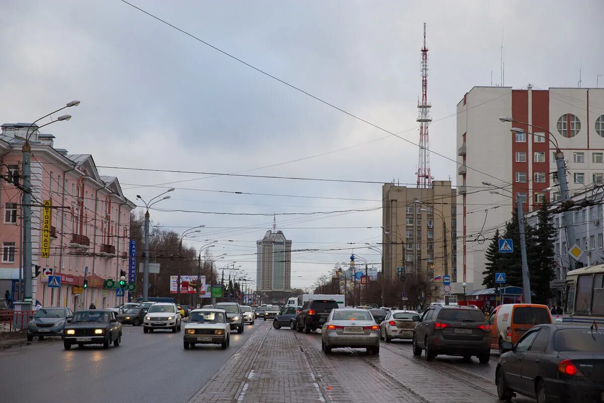 Светофор рядом с новознаменским. Тверь центр города. Тверь рядом. Новая тверь. Тверь рядом.