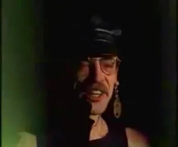 Боярский бизнесмен. Боярский бизнесмен клип. Михаил боярский 1989. Боярский бизнесмен. Михаил боярский бизнесмен.