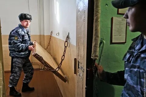 Организация надзора в следственном изоляторе