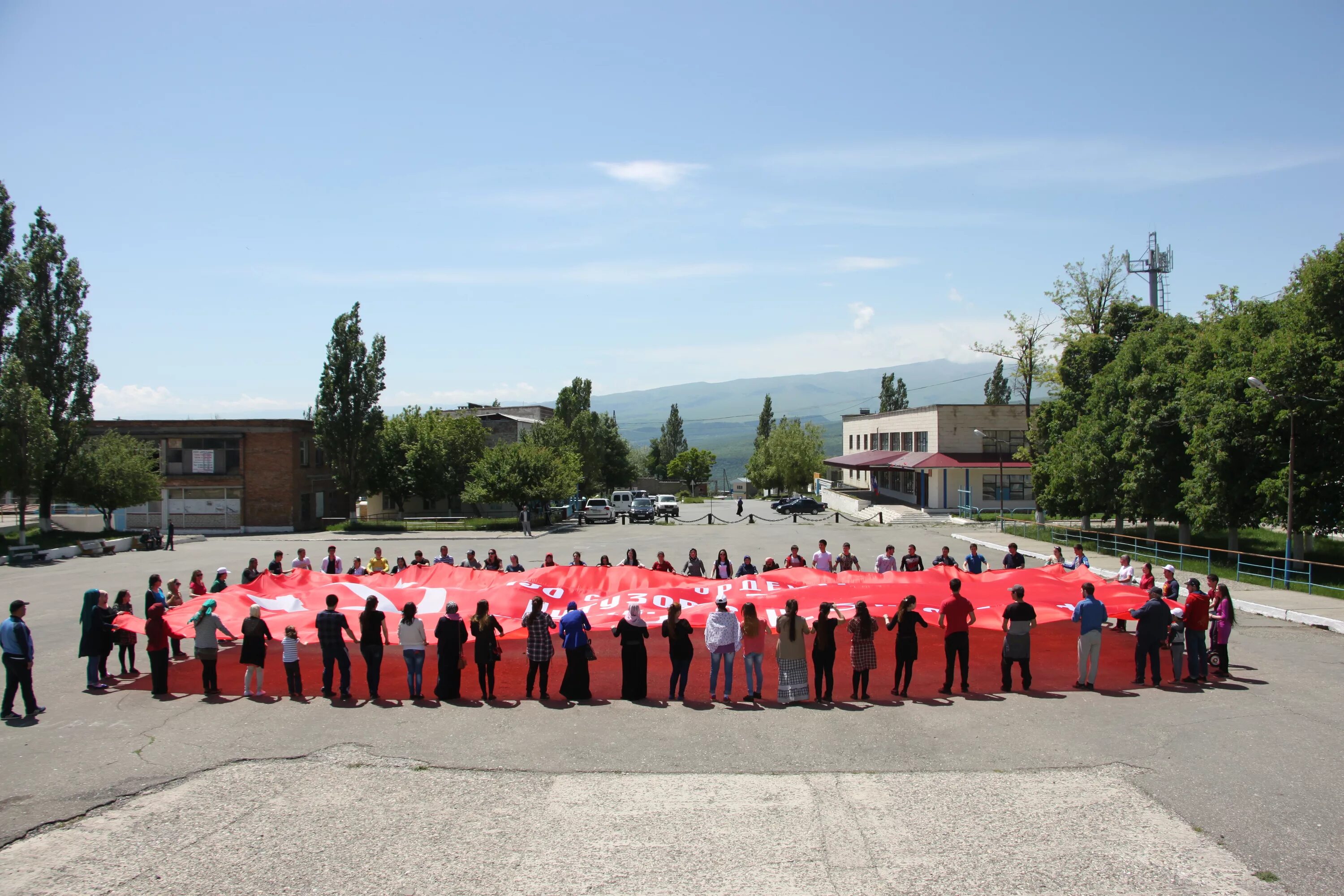 Дубки казбековский. Сайт школы поселка дубки.