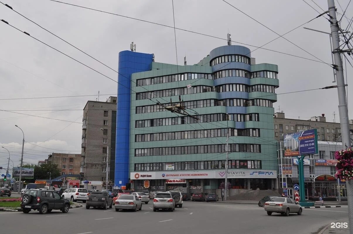 Старая улица челюскинцев новосибирск. Ул. Челюскинцев 14/2 новосибирск. Улица челюскинцев, 44/1. Улица челюскинцев новосибирск.