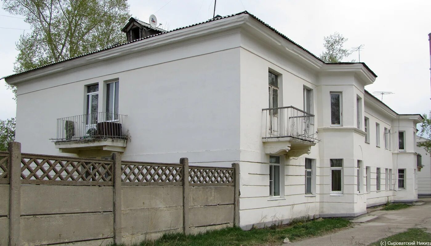 Ангарск второй промышленный массив 41 квартал. Магазин квартал уссурийск. Ангарск 41 квартал. Перестройка магазин ангарск. Ангарск 107 квартал 10 дом.