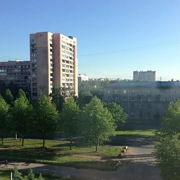 Горбатов непокоренные книга. Новоизмайловский проспект 1970. Санкт петербург проспект непокоренных дом 74. Непокоренных, д. Ветераны фотопроект.