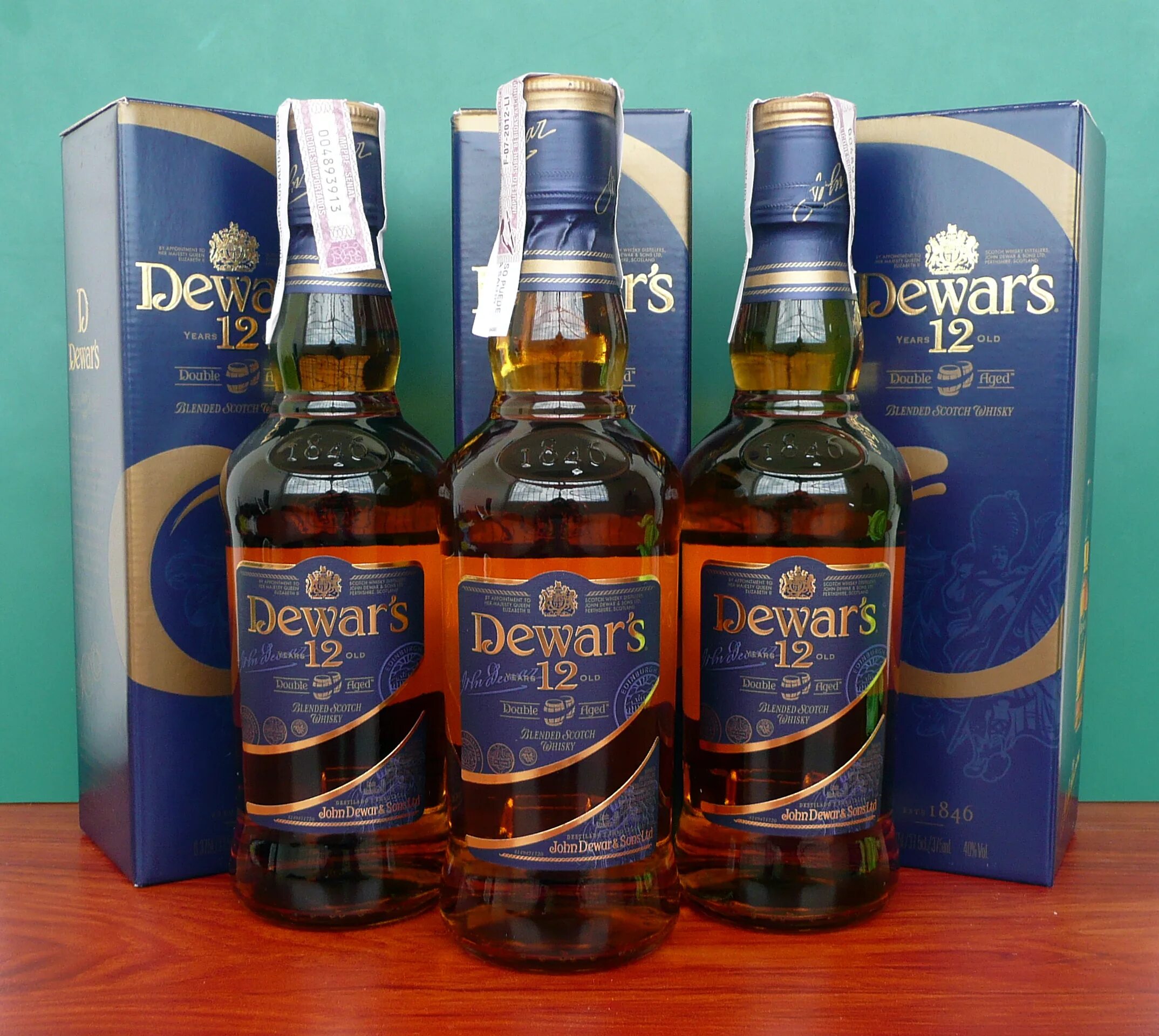 Виски Карибиан Дьюарс. Виски &quot;Dewar&#039;s &quot; 12 years old, 0.5 л. Виски деварс синяя этикетка. Dewars виски 12 лет Double aged