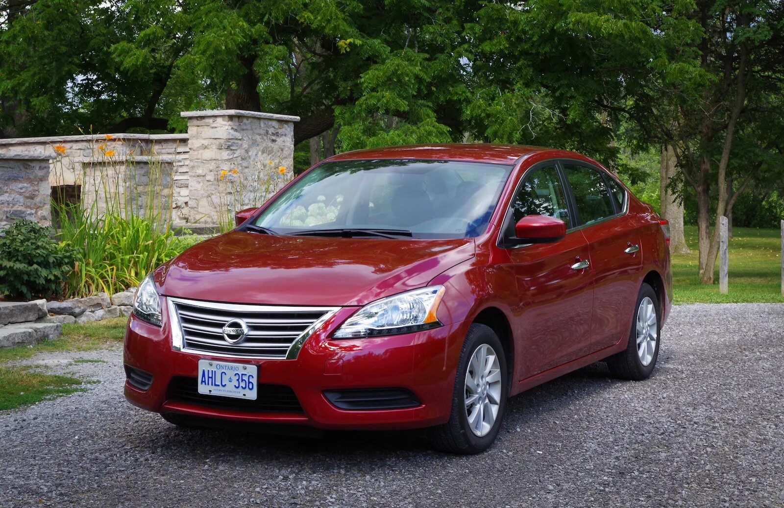 Ниссан сентра москва купить. Ниссан Сентра 2015. Nissan Sentra 2015. 2015 Nissan Sentra SV. Nissan Sentra 2015 Red.