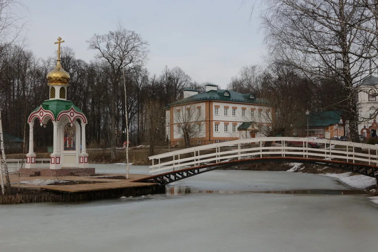 Сайт клина московской. Подмосковье город Клин. Клин центр Московской области. Город Клин Московская область река. Река в городе Клин.