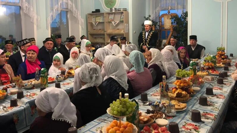 Татарский пост. Татарское коран ашы. татарский стол. мусульманское застолье. застолье у татар.