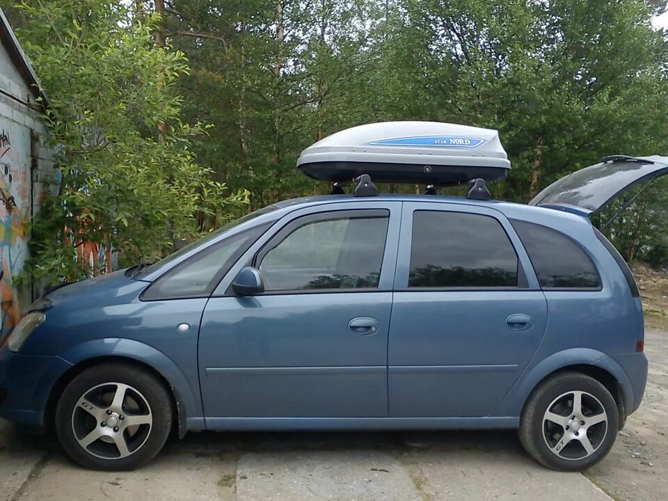 Опель Мерива 2008 багажник. Багажник на крышу Opel Meriva a. Автобокс Опель Мерива. Багажник на крышу Опель Мерива а.