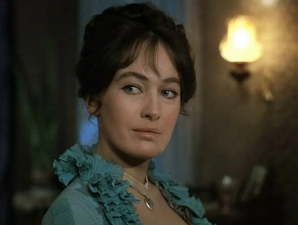 Бесприданница гузеева. Лариса гузеева бесприданница. Лариса огудалова жестокий романс. Лариса гузеева в молодости бесприданница. Лариса гузеева бесприданница.