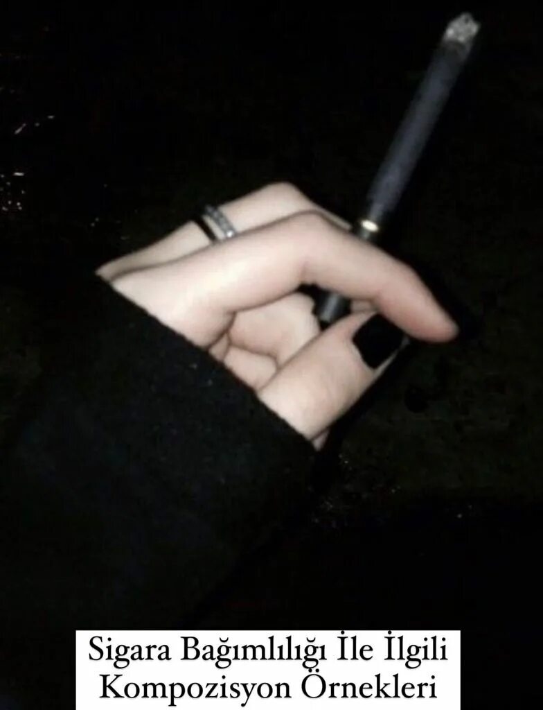 Женская рука с сигаретой. Сигара в руке девушки. Девушка с сигаретой без лица. Сигарета в руке девушки. Сигарета в руке девушки.