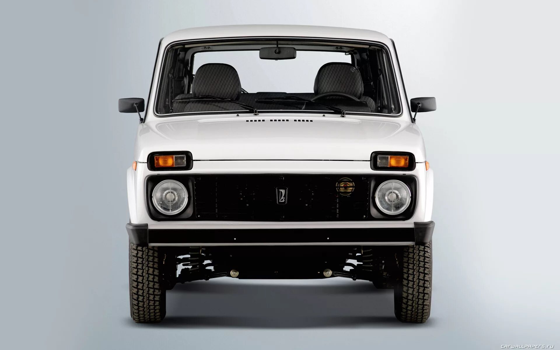 морда нивы. лада нива 2121 перед. лада нива ваз 2131. морда нивы. интеркулер на ниву 21214.