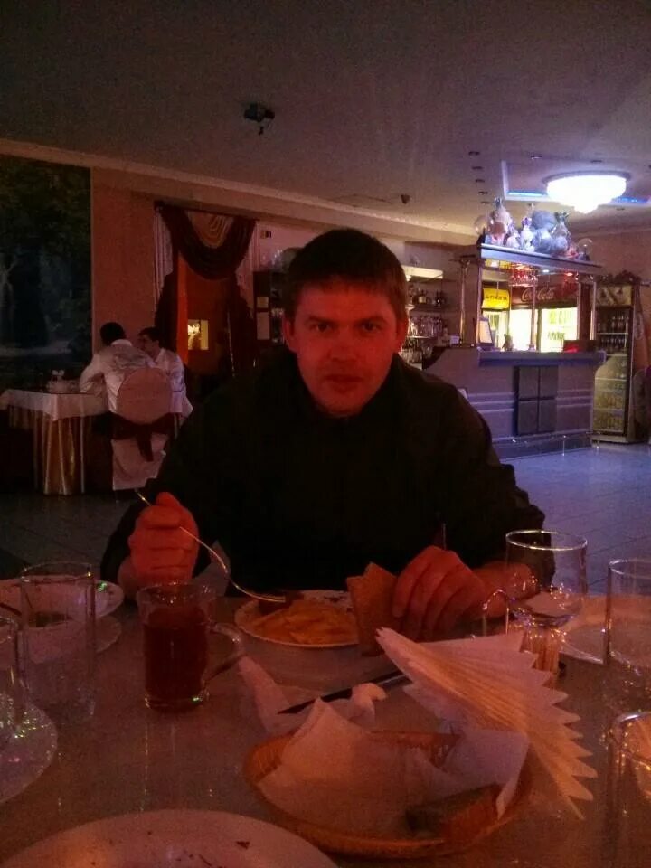 Кафе уют сухомесово. Кафе уют на комсомольской площади. Кафе уют нижний новгород на комсомольской. Кафе уют на комсомольской площади в нижнем. Кафе уют нижний новгород на комсомольской площади меню.