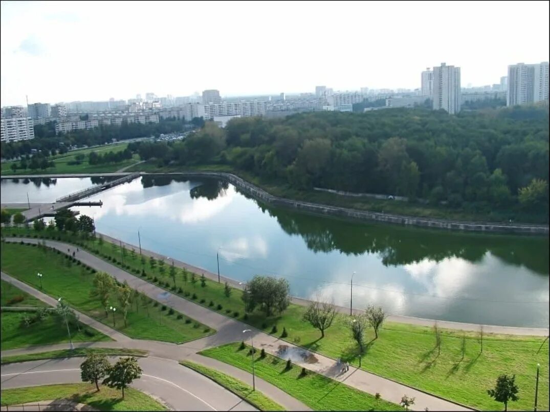 Парк радуга вешняки. Пруд радуга вешняки. Парк радуга метро. Пруд радуга вешняки. Пруд радуга вешняки.