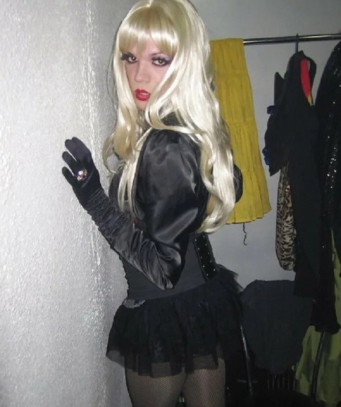 Sissy Boy Переодевания