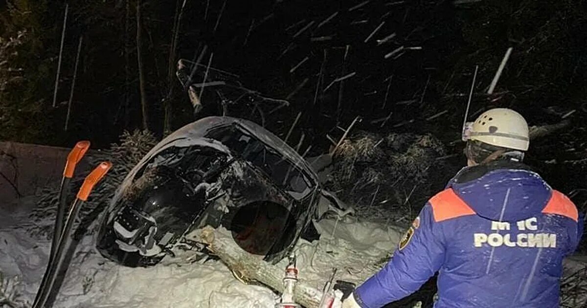 Судьба угнавшего вертолет. Авиакатастрофы вертолетов. крушение вертолета в сочи 2025. катастрофа вертолета в башкирии.