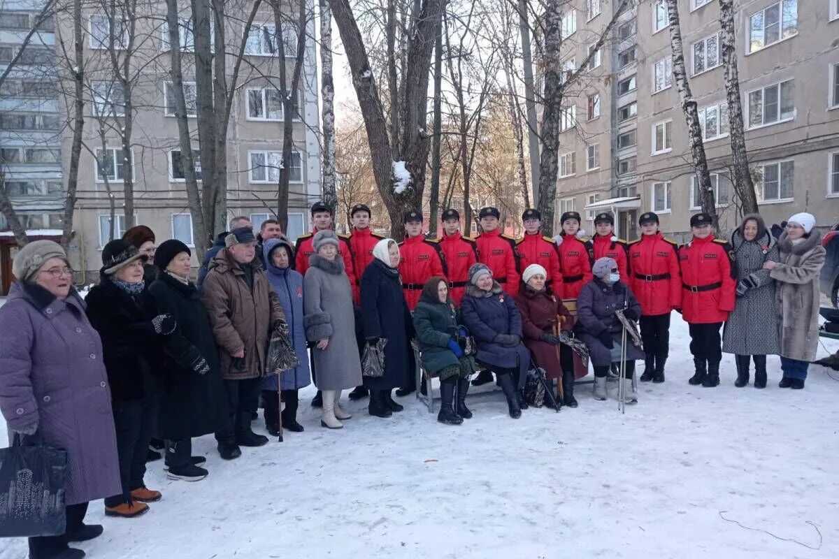 Новости мордовия 1. Администрация Ленинского района Саранск. Глава Ленинского района Саранск. Ленинский район. Лучший зимний двор России.