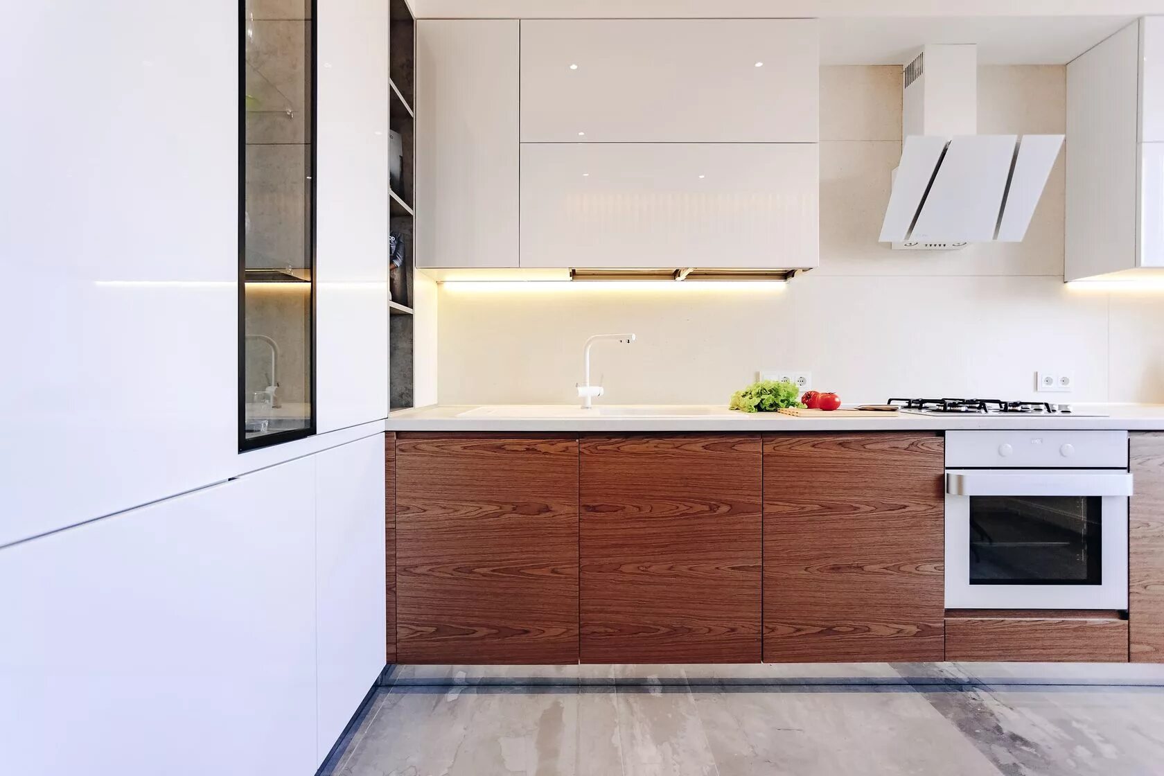 Цоколь кухонного гарнитура. Цокольная кухня. Ящики для кухни. Цокольная кухня. Цокольная кухня.