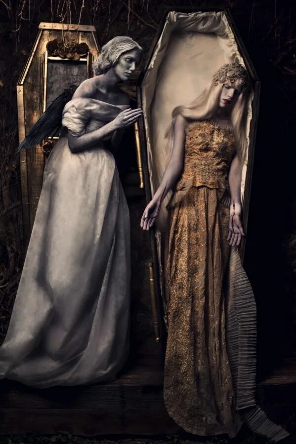 Dead fashion. Living dead souls одежда. Dead fashion. Dead fashion. Dead fashion.
