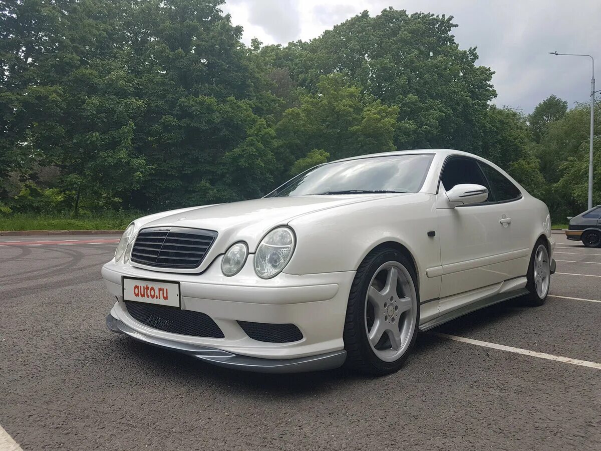 Купить мерседес clk. Mercedes CLK w208. Мерседес CLK 208. Mercedes CLK w208 AMG. Mercedes CLK 320 w208.