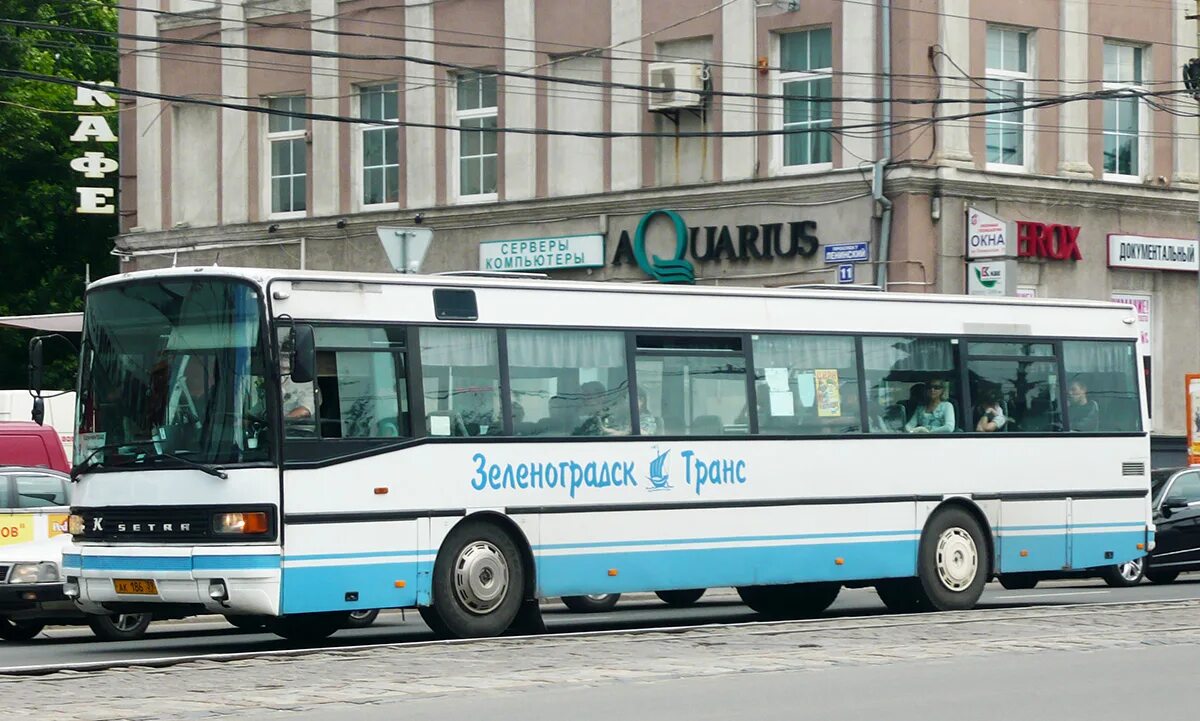 114 автобус новосибирск. Ютонг 6737 маршрутка спб. 396 автобус. Лиаз 5292. Автобус 114 спб с остановками.