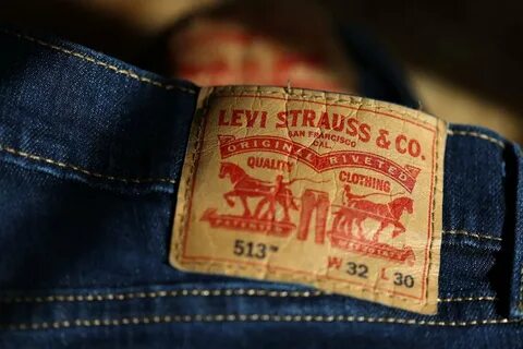 Le jean Levi's 501 est à -62 %, ce qui fait dégringoler son prix à moi...