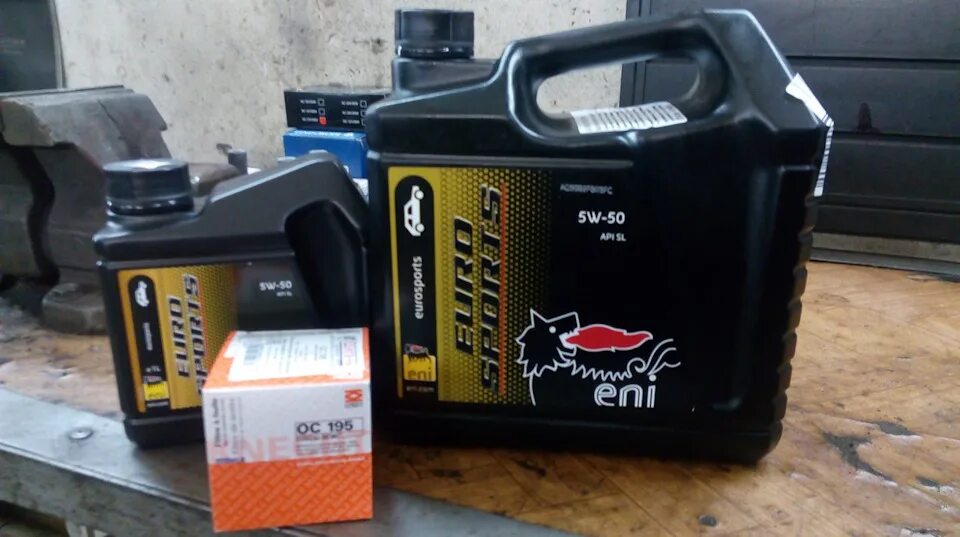 Eni 5w50 drive2. Eni 5w50 Eurosport/4. Эни 5w30. Масло Eni 5w30 лодочное.