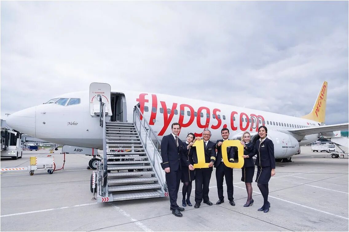 Pegasus airlines мерсин тарсус аэропорт чукурова. Пегасус авиакомпания. пегасус авиалинии 2025 униформа. pegasus airlines turkey. пегасус экипаж.