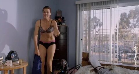 Missi Pyle Nude.