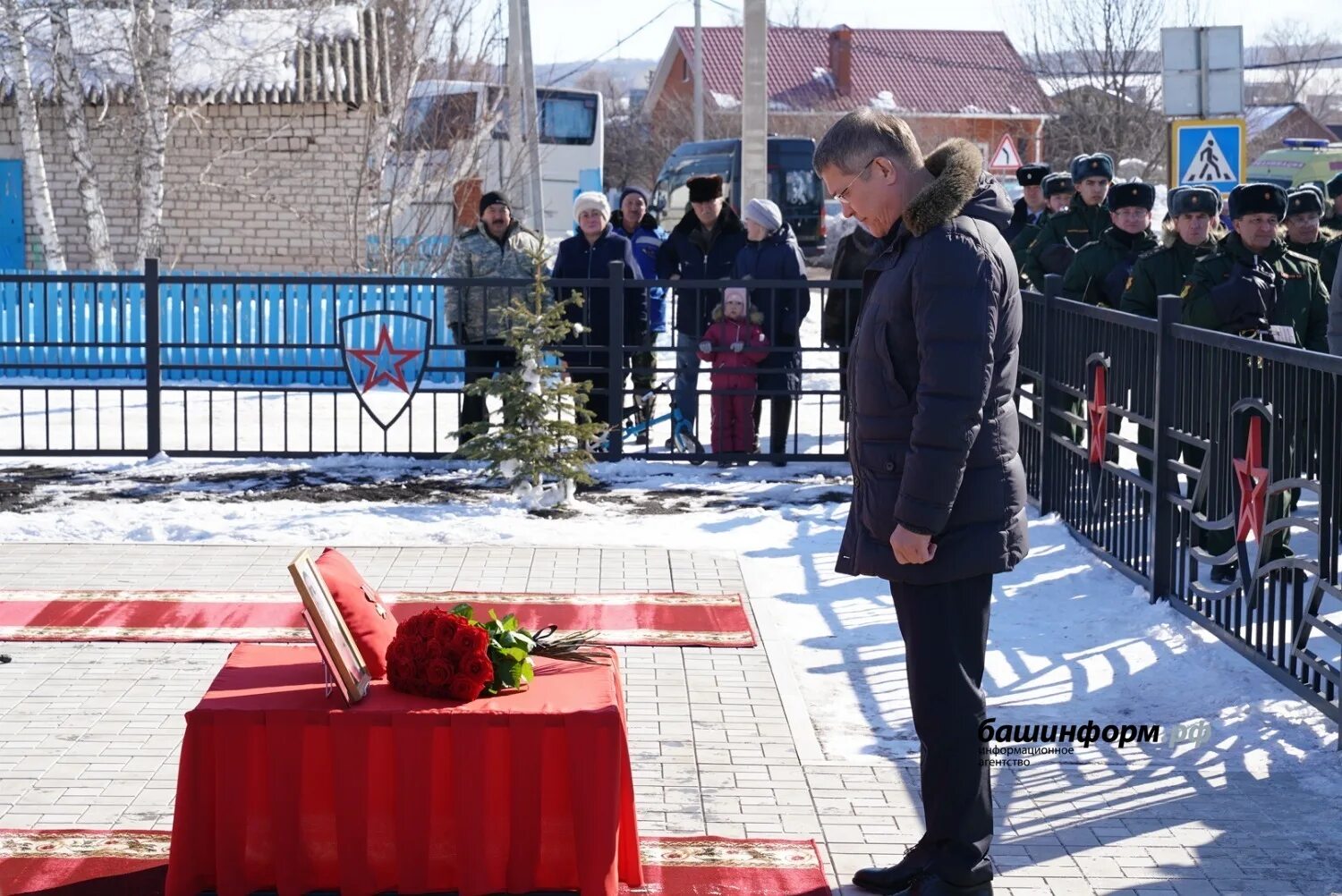 Прощание с воином. Простились с погибшим на Украине. Соболезнования погибшим воинам.