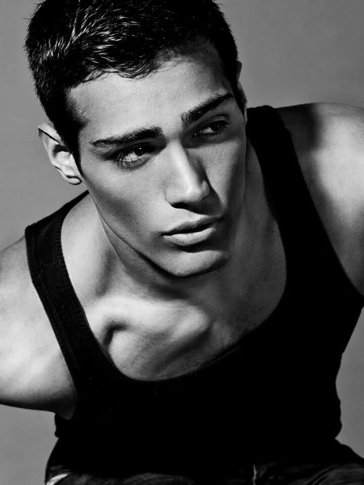 Rich model. Richard deiss с девушкой.