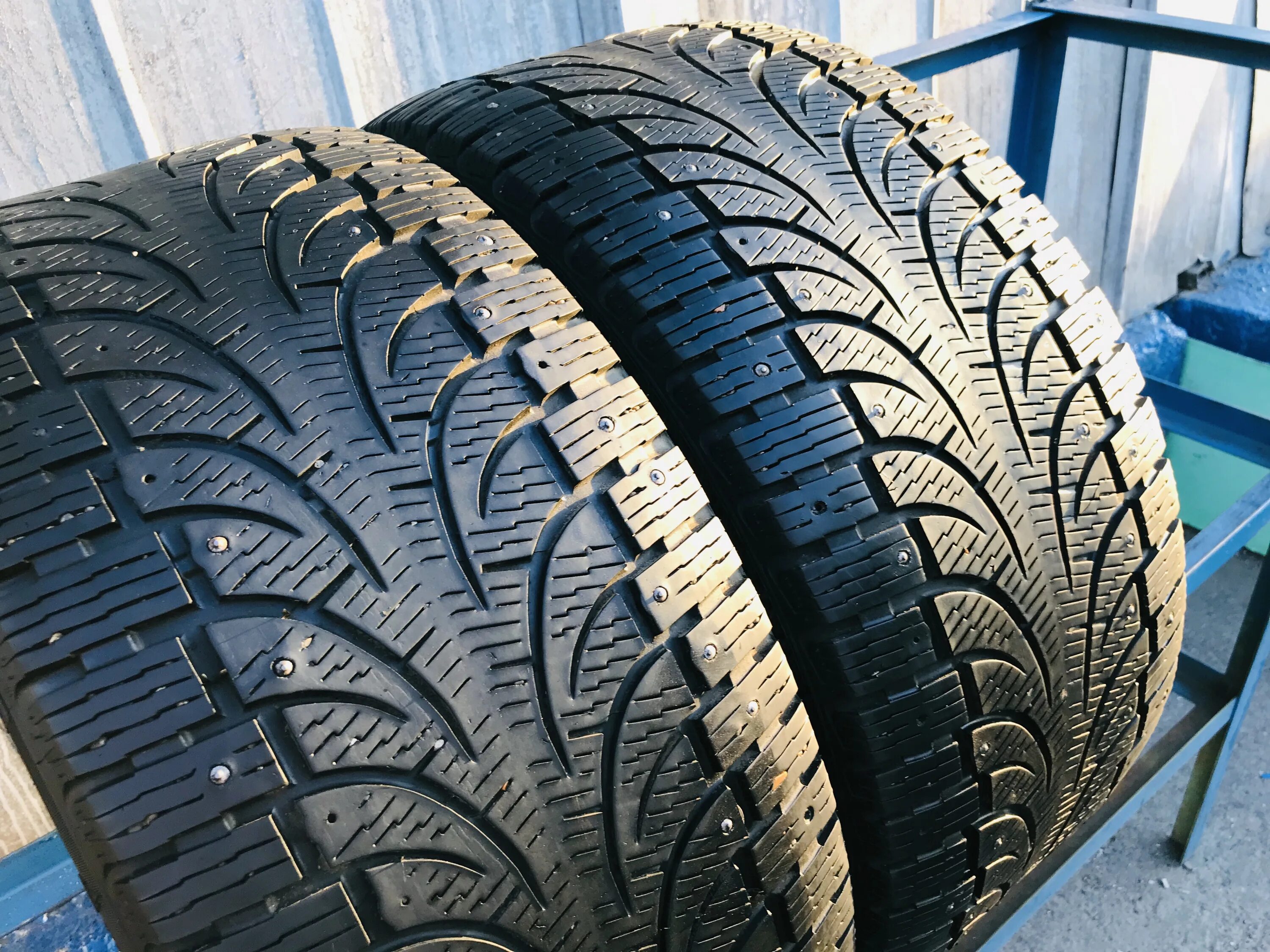 Пирелли винтер карвинг фото. Pirelli scorpion winter. Pirelli winter sottozero 255/35 r20 97v. Зимняя резина 275 35 r20. Zeta antarctica sport 275/40 r20.