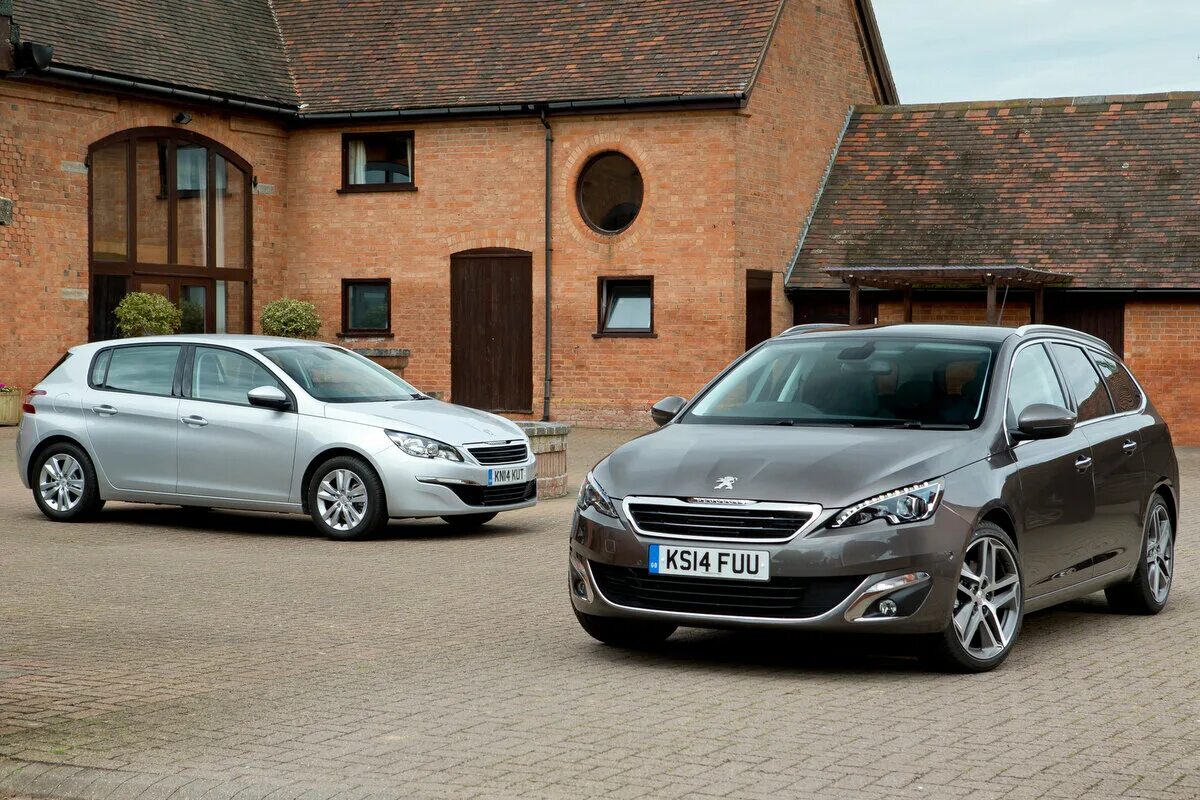 Peugeot 308 2 поколение. Peugeot 308 2014. Peugeot 308 2014. Пежо 308 2 поколение. Пежо 308 2 поколение.